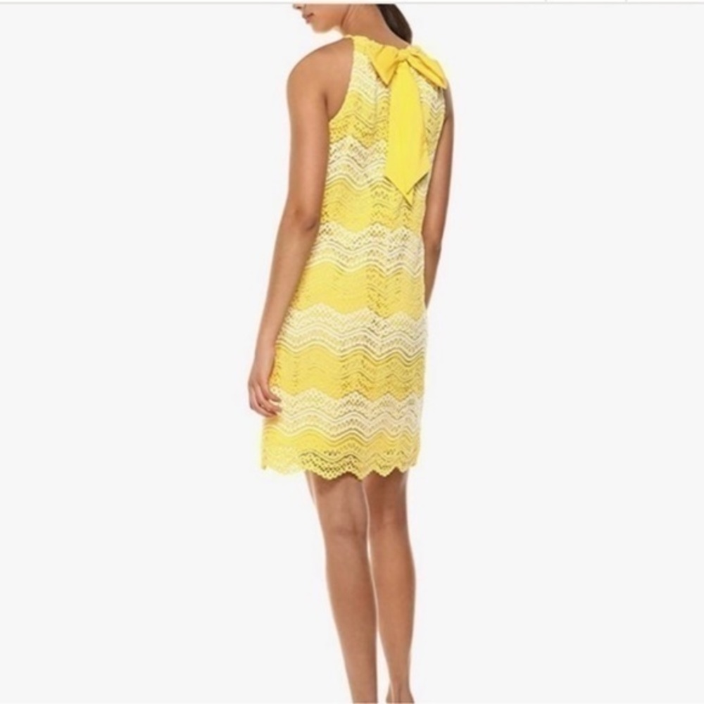 Like New Trina Turk yellow & white lace Bow Halter dress Large